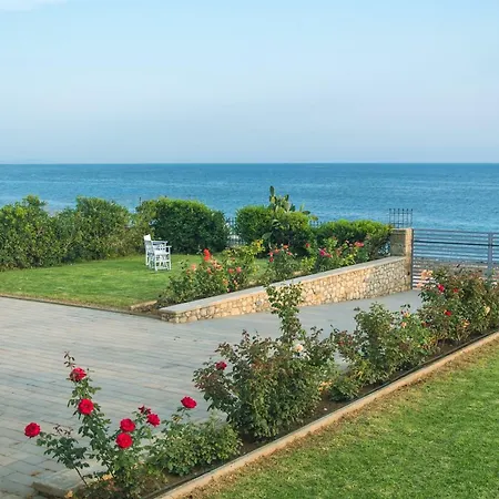 Seacret Вилла